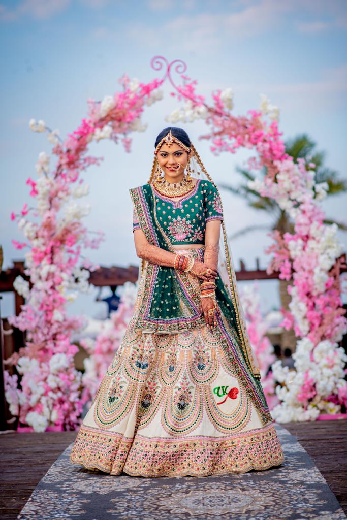 12 Best Mumbai Stores and Boutiques for Bridal Shopping: Lehengas, Sarees,  Suits – Vanitynoapologies | Indian Makeup and Beauty Blog